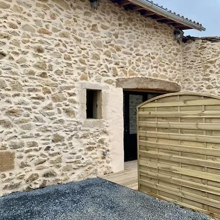Le Cocon Sauternais Avec Balneo Vakantiehuis